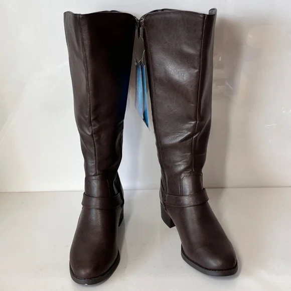 Easy Street Jewel Riding Boot - Picture 3 of 7